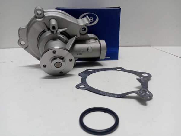PUMP WATER ASSY – Hyundai Trajet 2003 2.0L